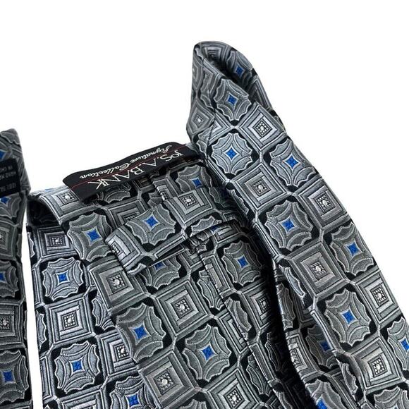 Jos Joseph A Bank Signature Collection Mens Gray Blue 100% Silk Tie Necktie 3.5" - Picture 4 of 16